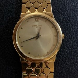 Vintage Wittnauer watch with rare scale link